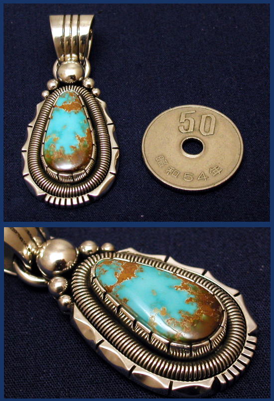 NAVAJO Ivan Howard ロイストンターコイズ　ペンダントトップ NAVAJO Ivan Howard ロイストンターコイズ ペンダントトップ